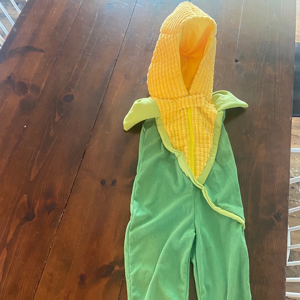 Vibrant Corn-Themed Kids Halloween Costume